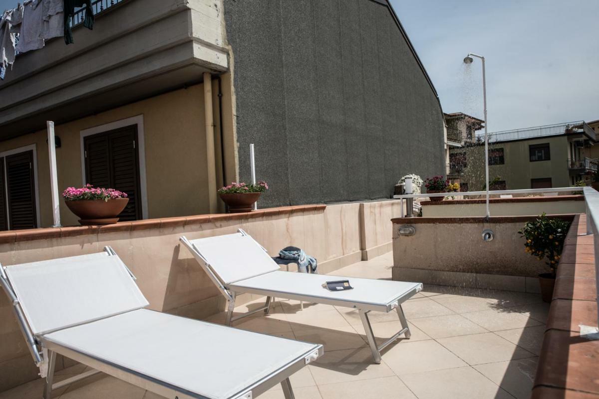 Terrazzo Siciliano Apartment Riposto Bagian luar foto